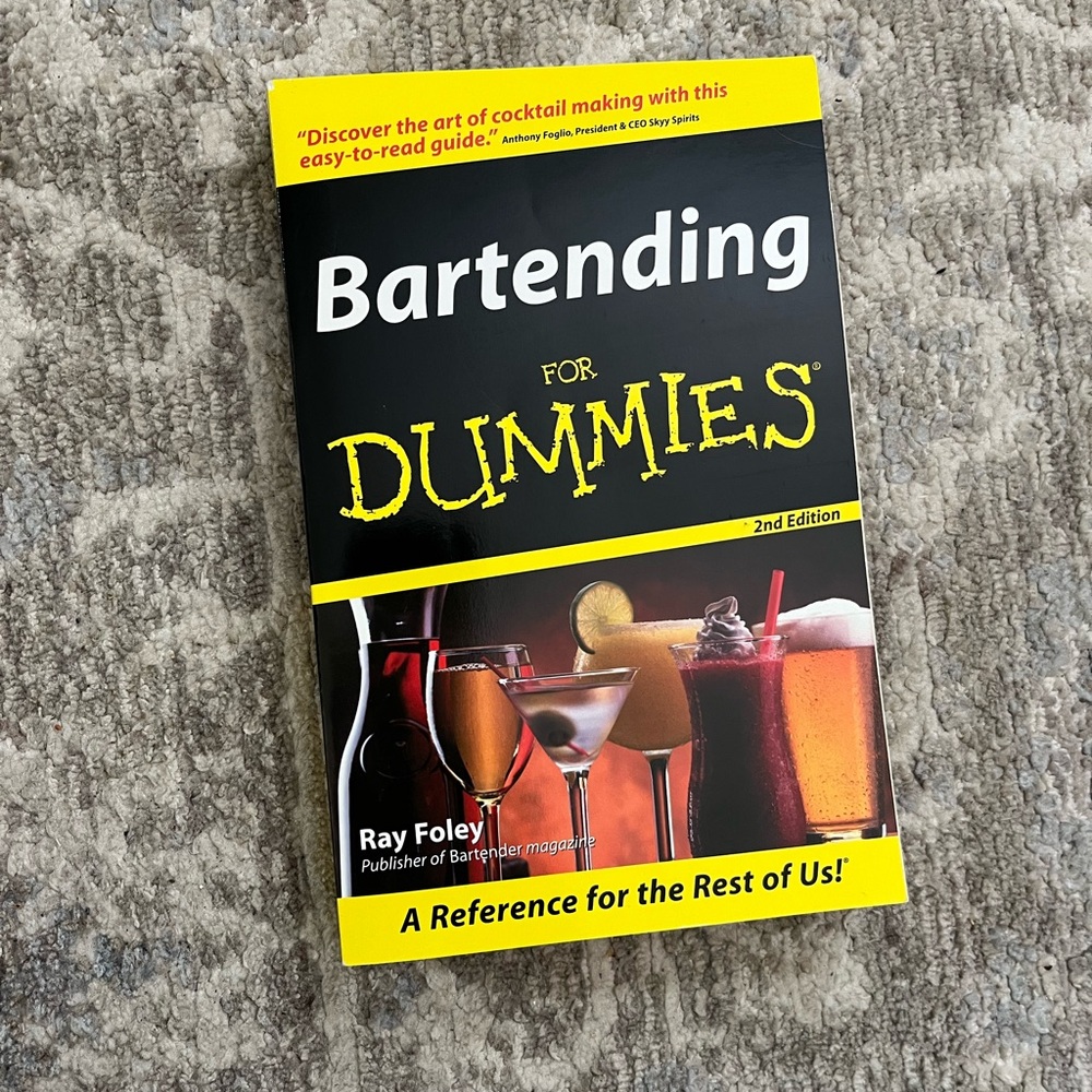 Bartending for Dummies book